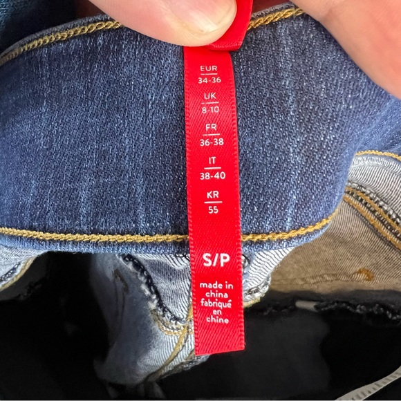 Spanx Distressed Ankle Skinny Jeans, Medium Wash size small - Picture 8 of 11